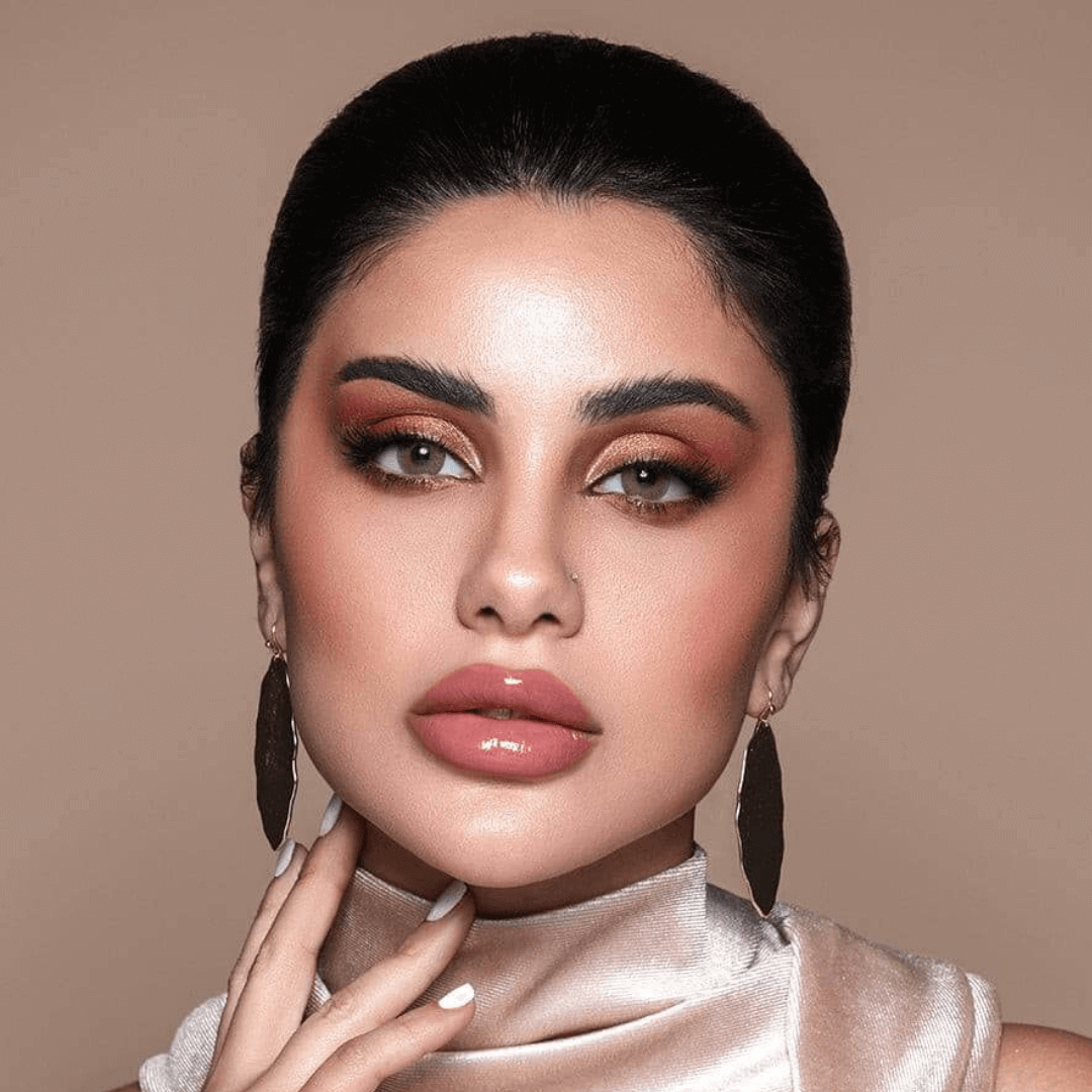 Best Natural Brown Contact Lenses UK 2026: Shades That Actually Look Real